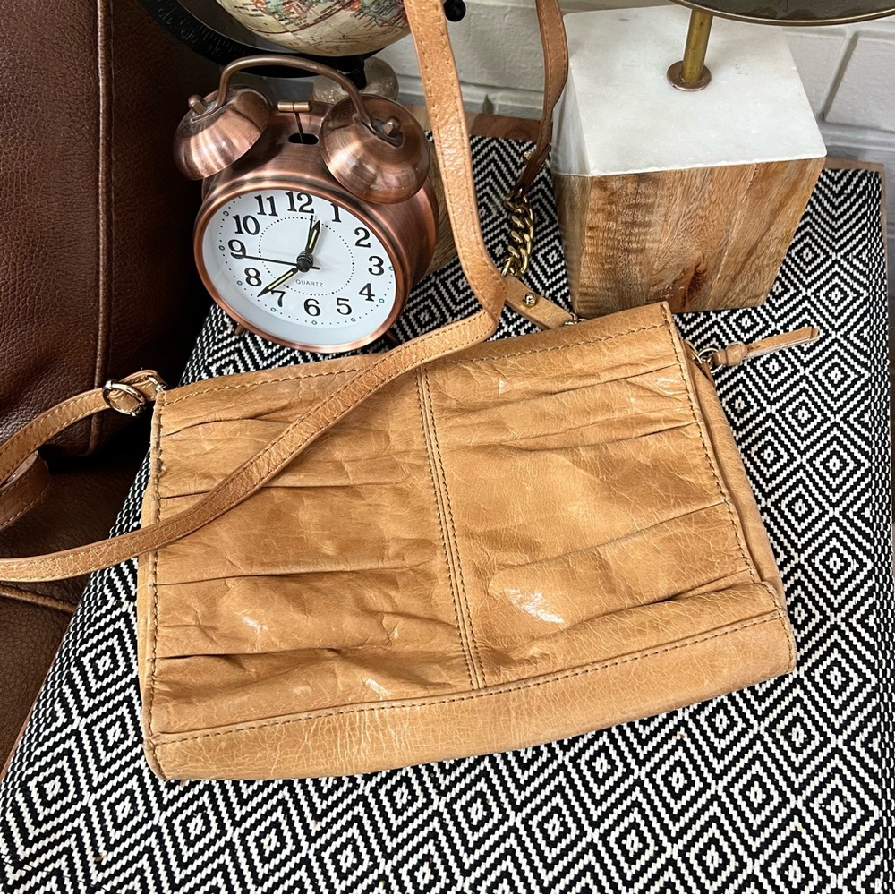 The SAK Tan Leather Women's Bag